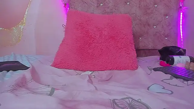 violet_taylor_'s Live XXX Chat