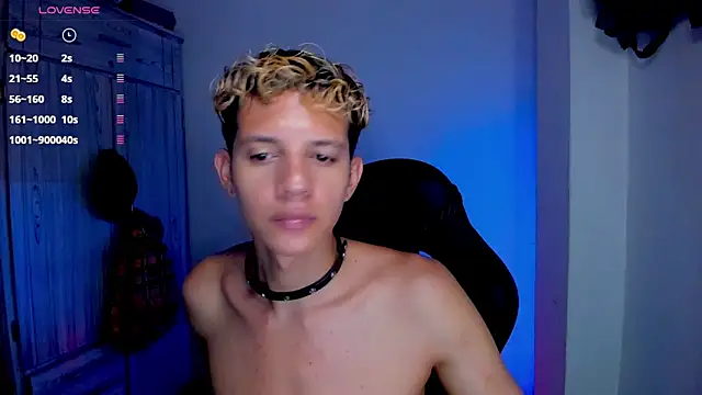 tylernova Webcamshow