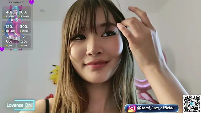 tomi_luvs – webcam-show