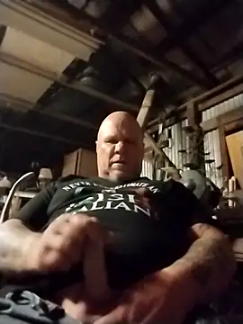 Reddog833's Webcam Show