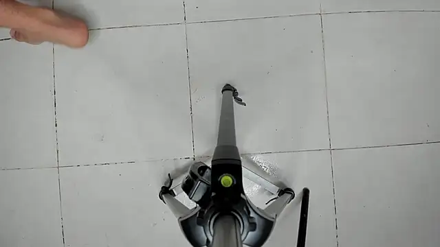 Show modela kingbronew na web-kameri