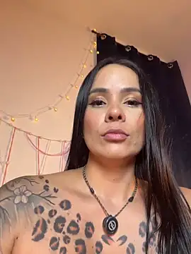 HotAlana_ 即時 XXX 聊天