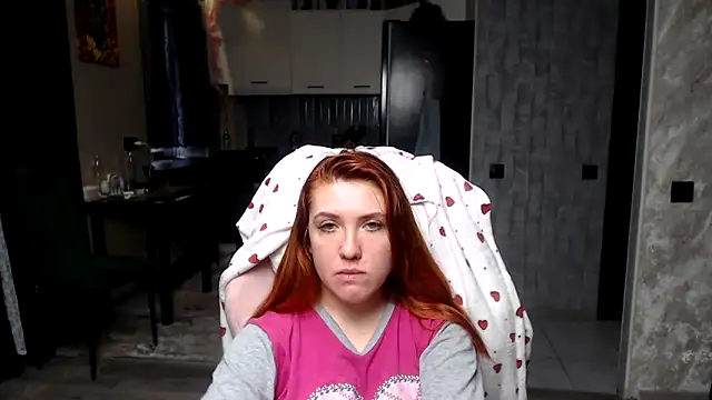 Онлайн чат XXX Reginasmilee