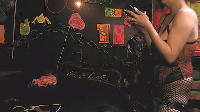 DaddyAndSplashQueen লাইভ XXX চ্যাট