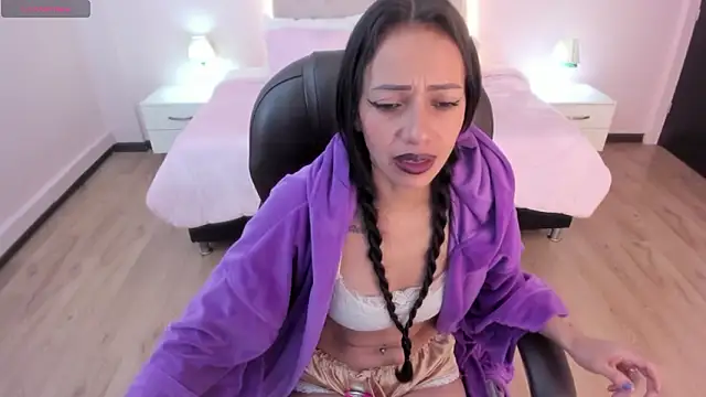 Mariam_Lopez__ Chat XXX in diretta