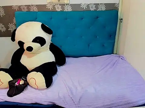 Онлайн чат XXX GiannaGoddes