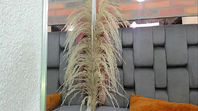 Chat XXX en directo de JESSYCORTES