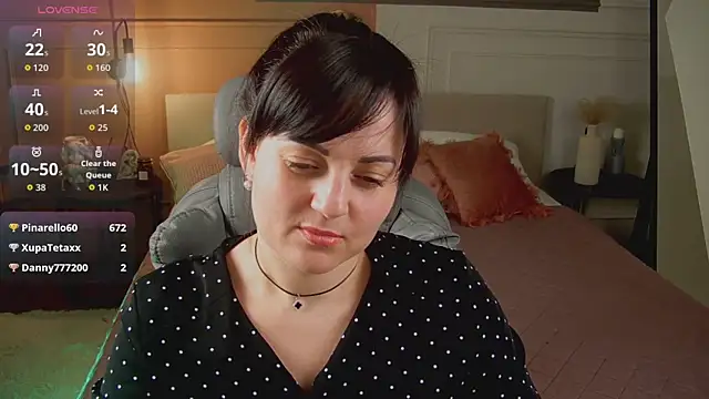 _SilkyShadow_ – Naživo XXX chat