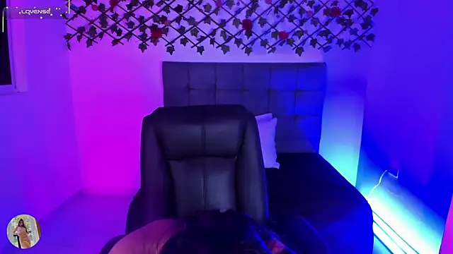 Webkamerová show charlotte_keyss