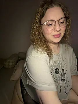 EmmieRae 即時 XXX 聊天