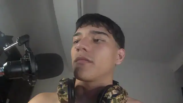 keettaan Live XXX chat