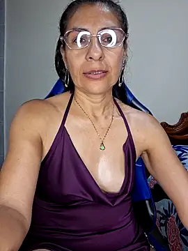 Natasha_50 Live XXX-chat