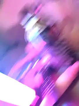 Peanutgirl's Live XXX Chat