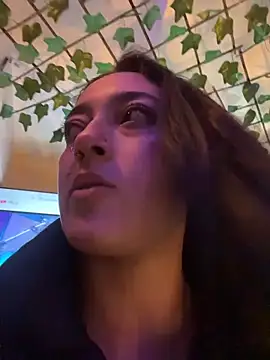 Онлайн чат XXX lia__whitee