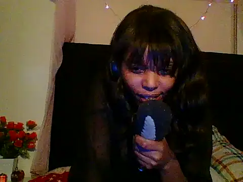 Anaconda2350 Live XXX-Chat