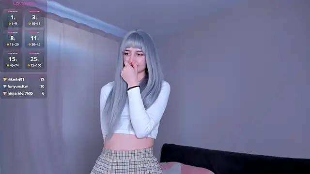 Chat XXX ao vivo de kira_montelle