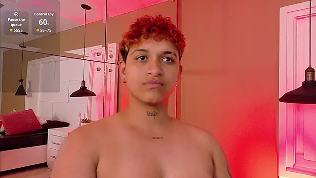 DominickJoness – Kamerová šou