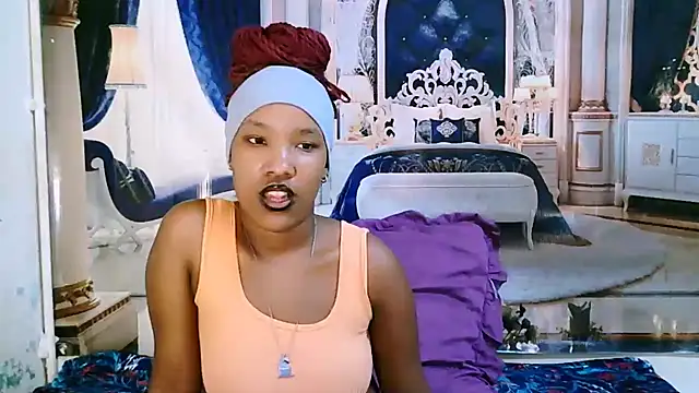 EroticSexyPrada Chat XXX in diretta