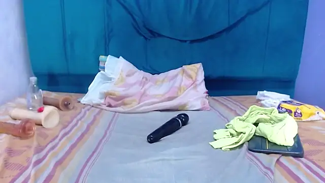 แชท XXX สดของ andrea_lopeez