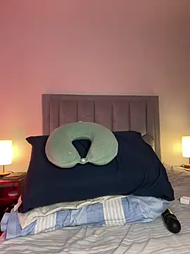 Chat XXX en directo de DanikRosse