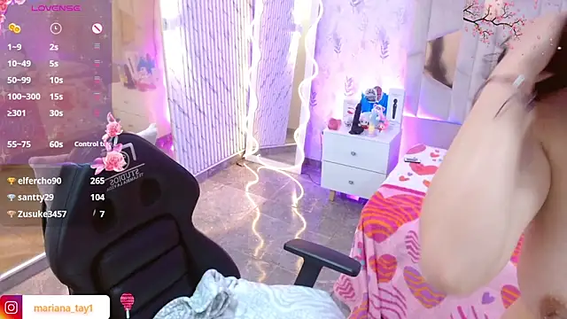 Chatroom XXX en direct de MARIANA_TAY1