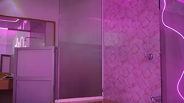 Petitte_Mussa Adlı Modelin Canlı XXX Sohbeti