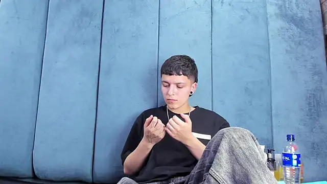 Megan_Thompson_'s Live XXX Chat