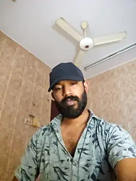 Bigkannan Adlı Modelin Web Kamerası Şovu