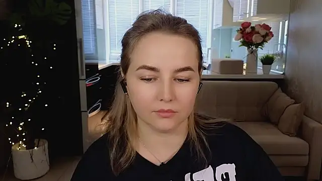 Chat +18 de Mira_Mermayd ao vivo