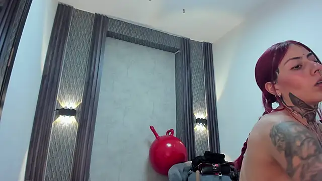 Živý XXX chat selene_red_