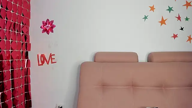 lizzie_c: онлайн-секс-чат