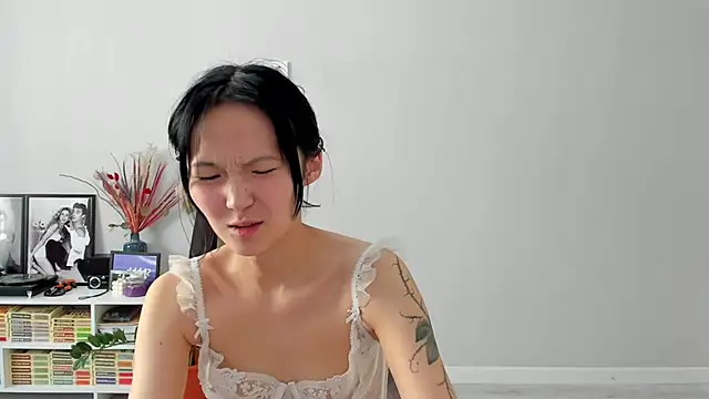 Chatroom XXX en direct de ailey_chao