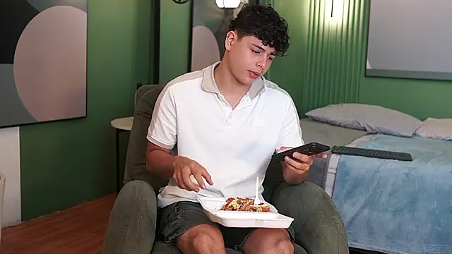 Ethan_occonor live XXX chat