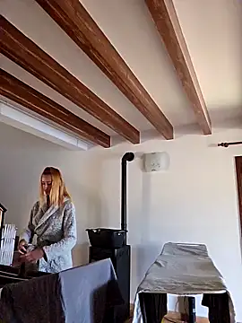 kylie_blck Adlı Modelin Canlı XXX Sohbeti