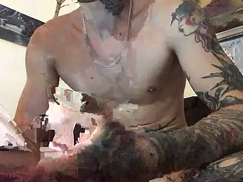 luckydick333 Adlı Modelin Canlı XXX Sohbeti