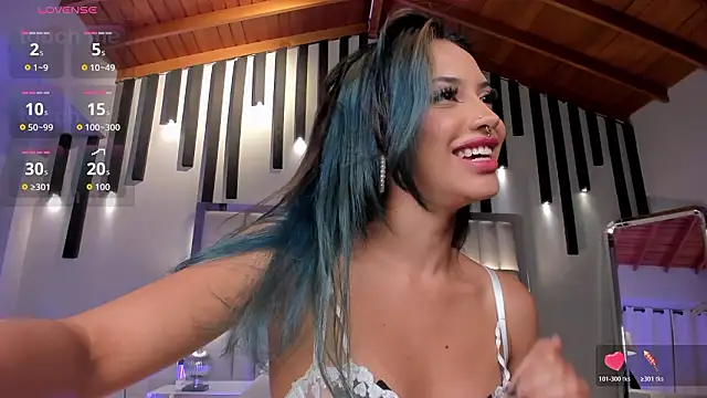 Chat XXX en directo de KayraLanne