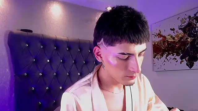 MateoMitchell 在線直播表演