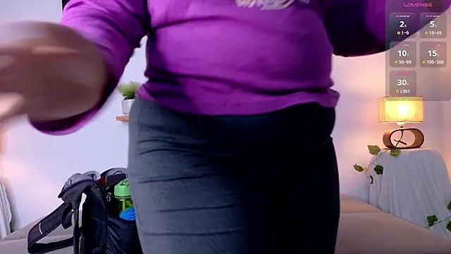 Chat XXX ao vivo de nairagold_