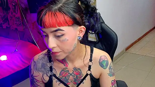nova_kitttyy Chat XXX in diretta