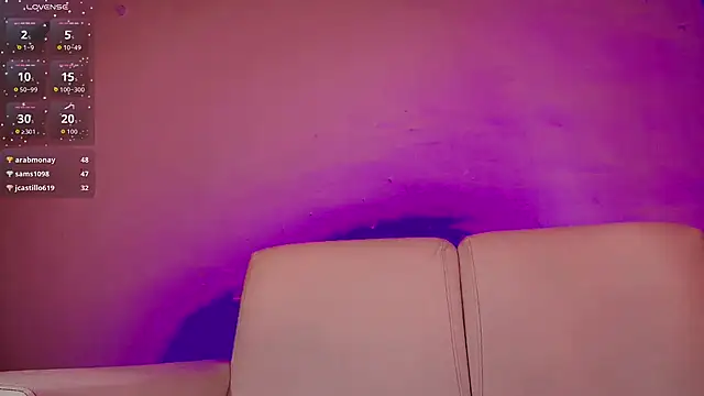 xPrincessDoll Show in webcam