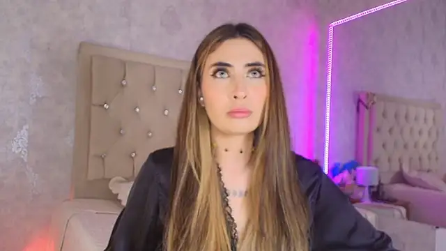 Czat XXX na żywo – nini_love01