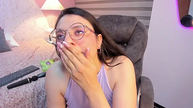 Angelie_Rosebrm's Live XXX Chat