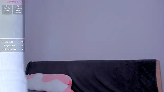 kira_montelleのライブXXXチャット