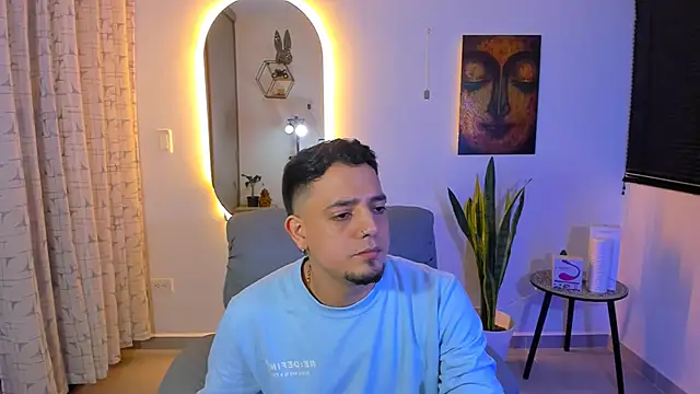 XXX chat uživo modela alejandro_calderon1
