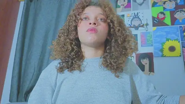 Ada_gales_'s Live XXX Chat