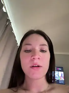 horny_milkis live XXX chat