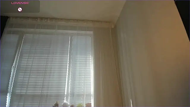 aiyumiprivate Adlı Modelin Canlı XXX Sohbeti