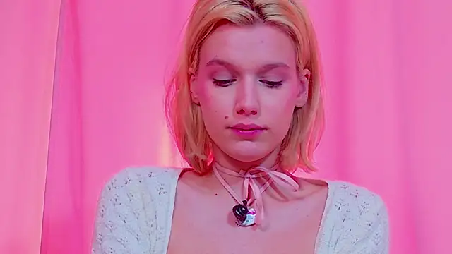 MeowthLilu Chat XXX live