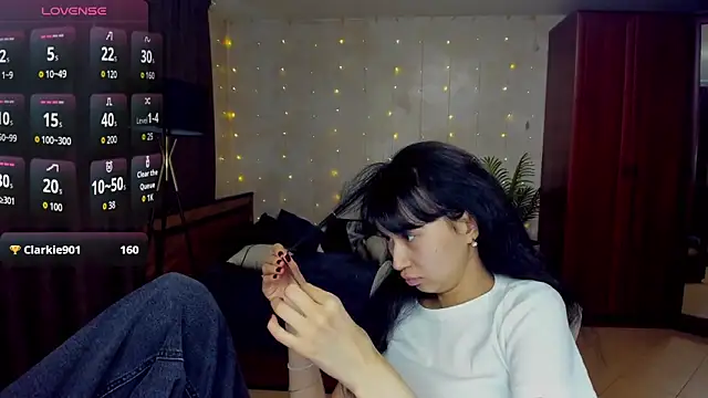 SheilaRare Chat XXX in diretta