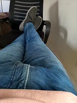 Rj202113's Webcam Show